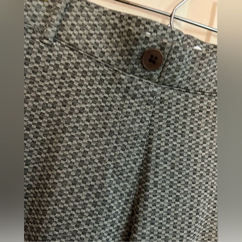 * Betabrand Classic Gray Pattern Straight Leg Pants EUC SZ Medium *
